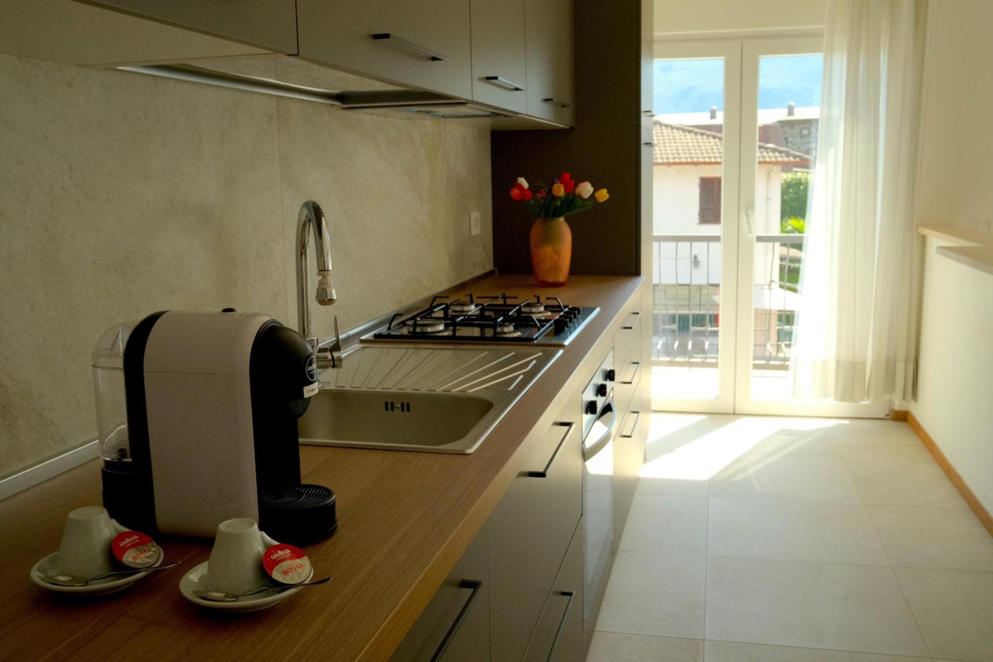 Casa Paola Central Stay By The Lake Domaso Exterior photo